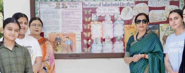 KMV inaugurates “The Canvas of Indian English Literature” Wall Magazine