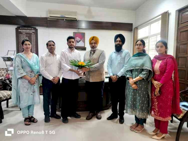 Priya Tops MVoc Web Technology & Multimedia Semester Exam at Lyallpur Khalsa College