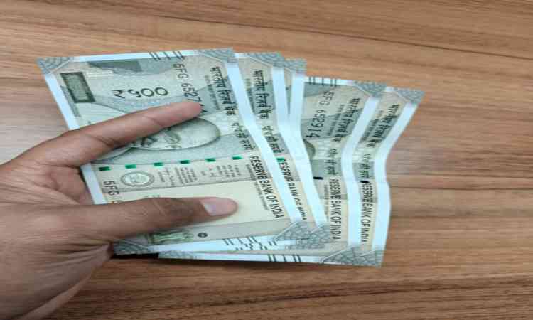 Cabinet approves 2 pc Dearness Allowance hike for Central government employees