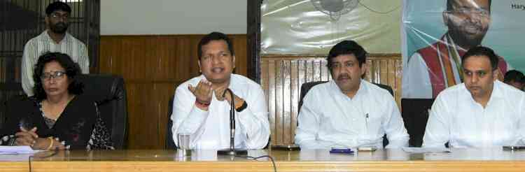 उपायुक्त सचिन गुप्ता ने किया जनगणना 2027 के कार्य को निर्धारित अवधि में पूर्ण करने का आह्वान