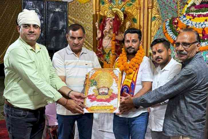 श्याम बाबा के भजनों पर झूमे श्रद्धालु