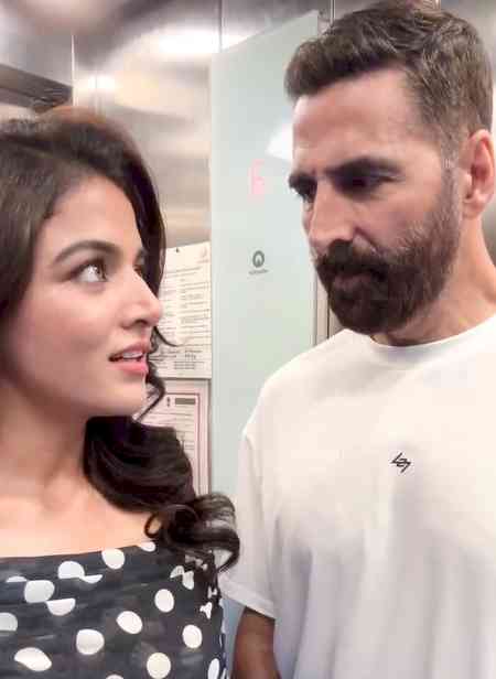 Akshay Kumar says 'Bas karo yaar' after hearing Wamiqa Gabbi's PJs
