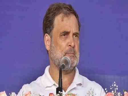 Rahul accuses AIADMK of 'surrendering' to BJP, flags threat to TN's autonomy