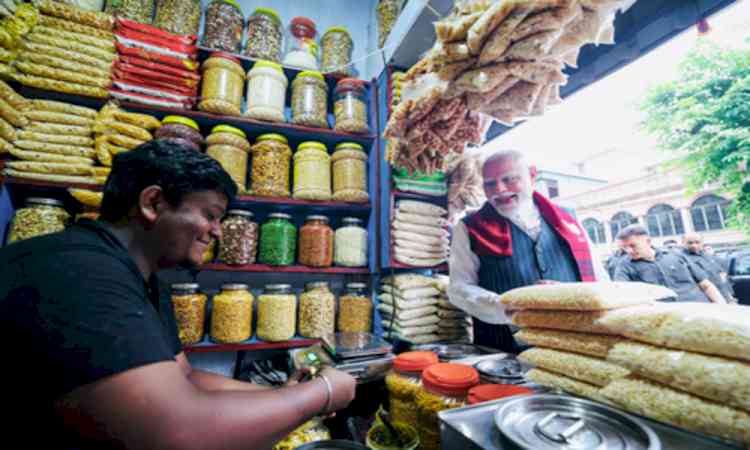 Fake narrative exposed: Jhalmuri seller was no SPG officer