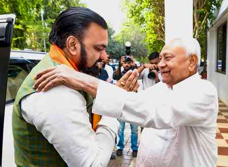 Bihar: Samrat Choudhary meets Nitish Kumar, various issues discussed​