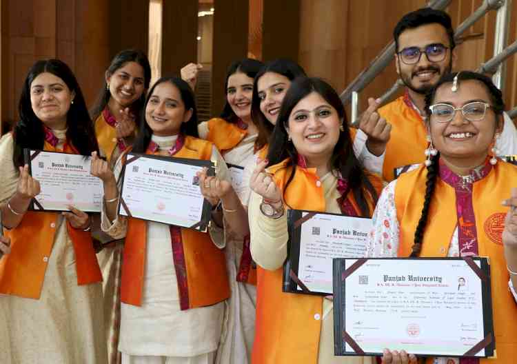 Justice (Retd.) Dinesh Maheshwari urges ethical use of AI at PU’s 7th Law Convocation