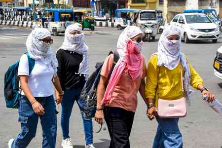 Heatwave grips Odisha; temperatures hover above 40 degree C across districts