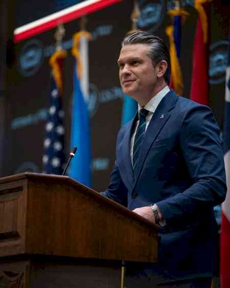 Blockade tightens as US escalates Iran pressure