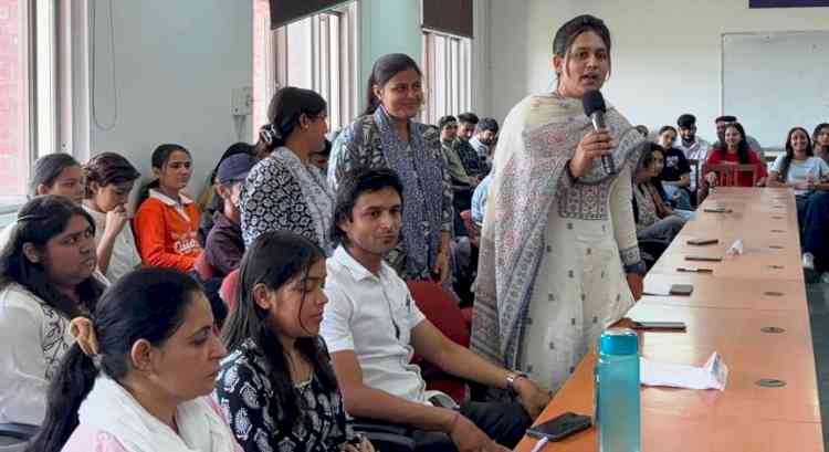 पंचायती राज दिवस पर ग्राम सभा की मॉक ड्रिल