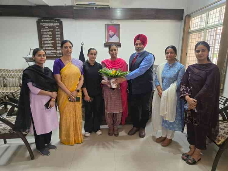 Lyallpur Khalsa College Students Win University Merit Positions in MA-History Semester-III