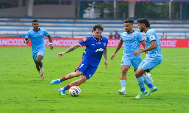 ISL 2025-26: Bengaluru FC’s final home game ends in a goalless draw against Mumbai City FC