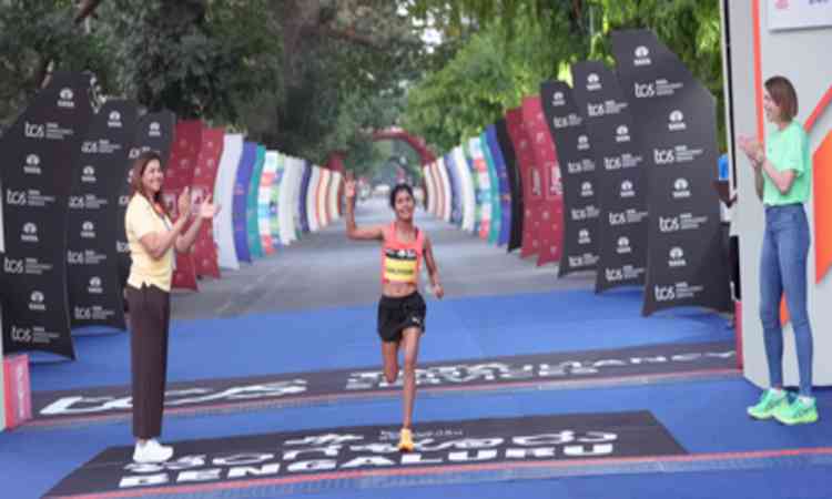 Sanjivani Jadhav's hat-trick and Harmanjot Singh headline Indian performances at World 10K