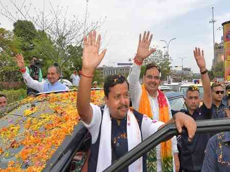 Jaipur turns saffron as BJP chief Nitin Nabin gets grand welcome
