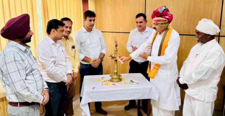 विकास योजनाओं की निगरानी और मूल्यांकन भी आवश्यकः डॉ. वीरेंद्र सिंह चौहान