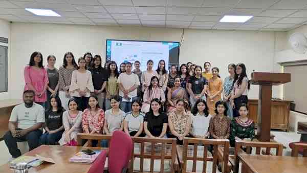 Panjab University Organises Session on Managing Exam Stress for Zoology Students