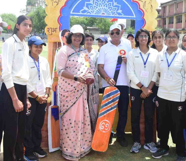 खेल भावना का प्रदर्शन करें खिलाड़ीः पूर्व मंत्री मनीष कुमार ग्रोवर