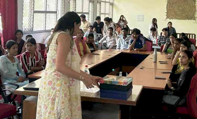 कला के साथ-साथ ब्रांडिंग भी जरूरी है कलाकारों के लिएः इशिता