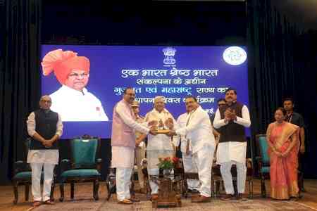 MP Guv emphasises national unity at Gujarat–Maharashtra joint cultural celebration
