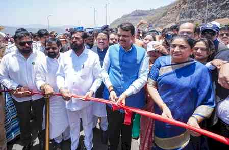 CM Fadnavis thanks PM Modi for support to Maharashtra