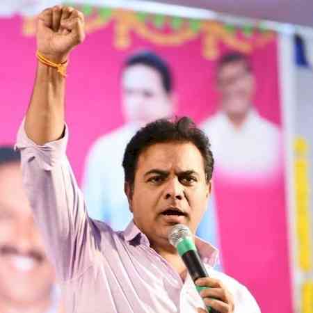KTR accuses Telangana CM of betraying 14 lakh students over fee reimbursement