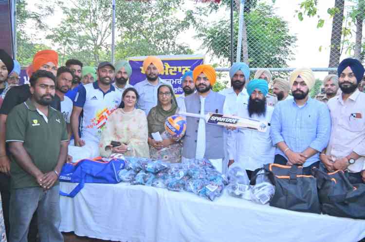 Cabinet Minister Tarunpreet Singh dedicates first Model playground in Turmuri village