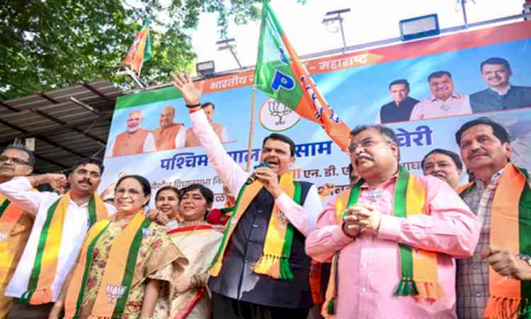 Maharashtra CM Fadnavis hails BJP victory in Bengal as 'Mahaparyabartan' 