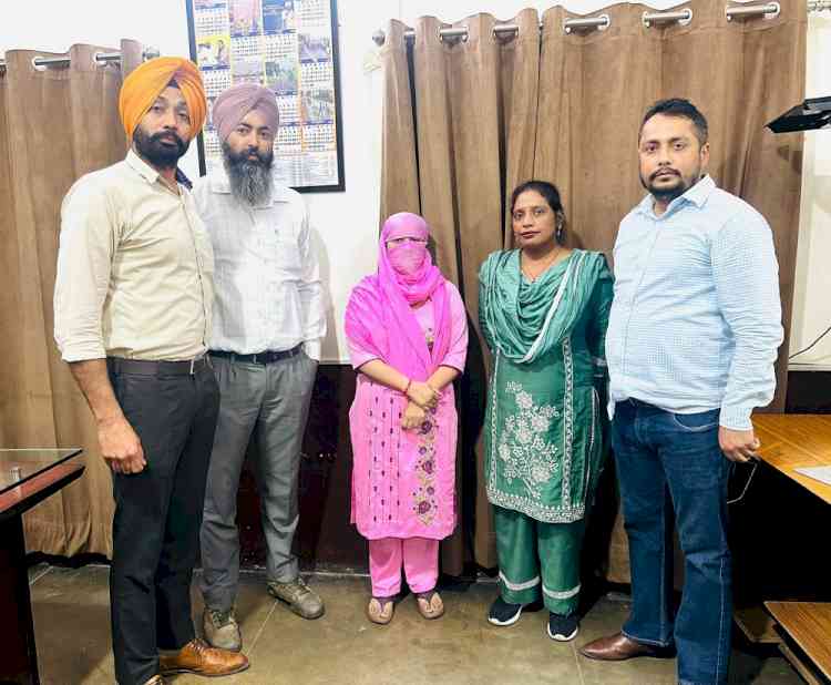 Vigilance Bureau nabs BDPO red handed accepting bribe of Rs 15,000