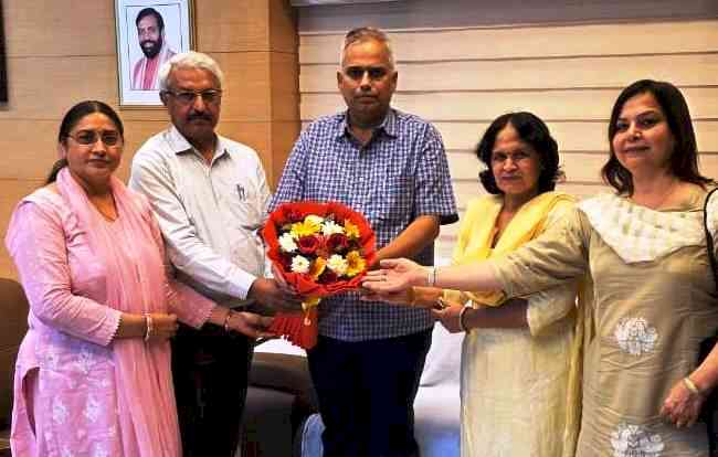 एमडीयू के संबद्ध महाविद्यालयों के प्राचार्यों के प्रतिनिधिमंडल ने की कुलपति से भेंट