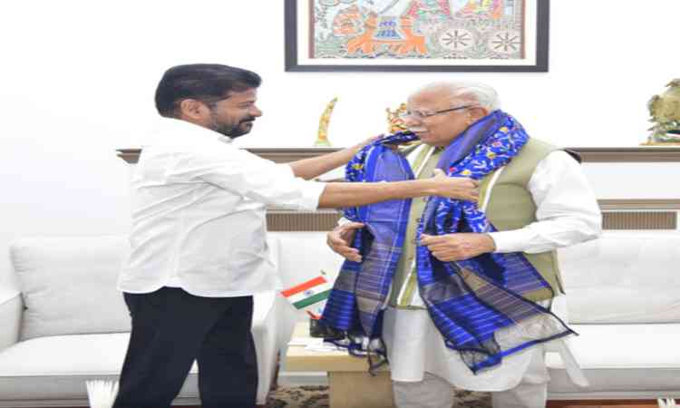 Telangana CM urges Centre to expedite approval of Hyderabad Metro Rail Phase-II