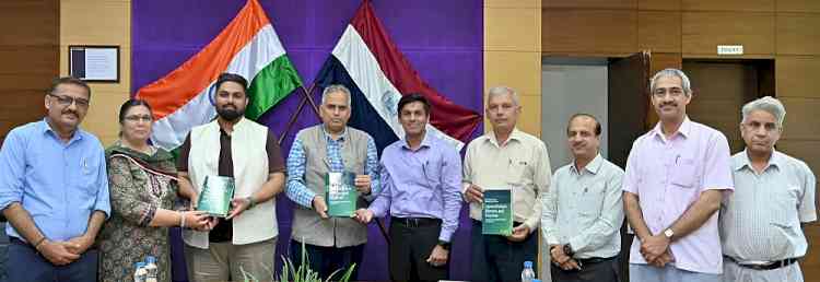 एमडीयू को मिले दो डिज़ाइन रजिस्ट्रेशन, अंतरराष्ट्रीय पुस्तक का लोकार्पण