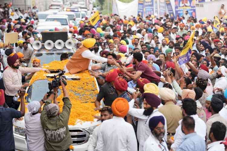 CM calls for social boycott of Akalis guilty of sacrilege