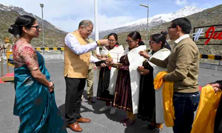 Atal Tunnel opens opportunities in the Himalayas: Himachal Guv 