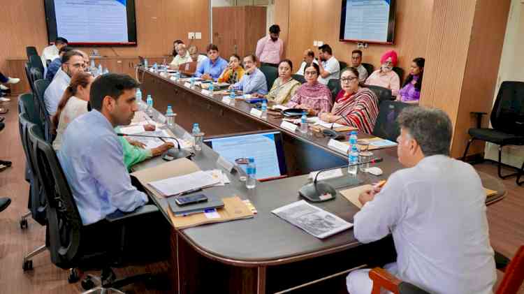 Immediate Care, Affordable Treatment, Drug-Free Future: Tewari’s Call at Rogi Kalyan Samiti Meet