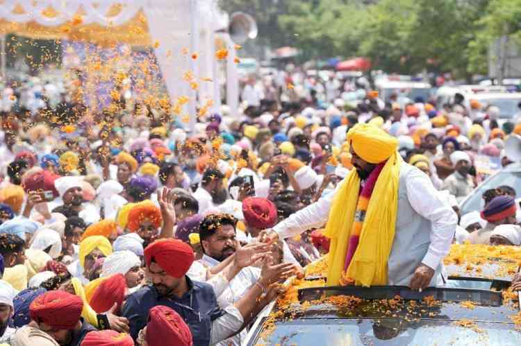 Leading ‘Shukrana Yatra’ in Malwa region, CM Bhagwant Singh Mann says, “BJP is branding Punjabis, who made highest sacrifices for nation, as anti-national”