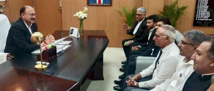 राष्ट्रीय लोक अदालत में अधिकाधिक मामलों के निपटारे को लेकर कार्यशाला आयोजित