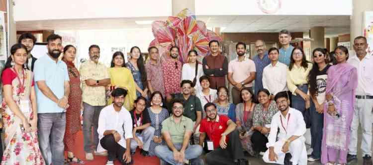 देश-विदेश की शीर्ष प्रदर्शनियों जैसी है अभिव्यंजनाः विवेक अत्रे