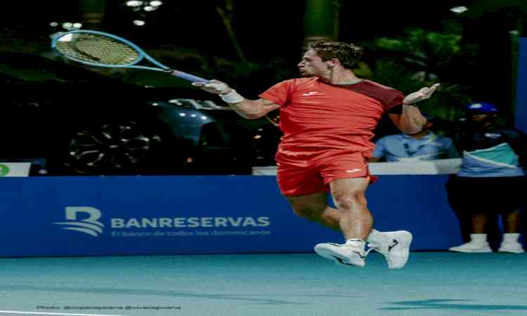 Italian Open: Navone stuns Auger-Aliassime for maiden Top-10 win, enters Rd 3