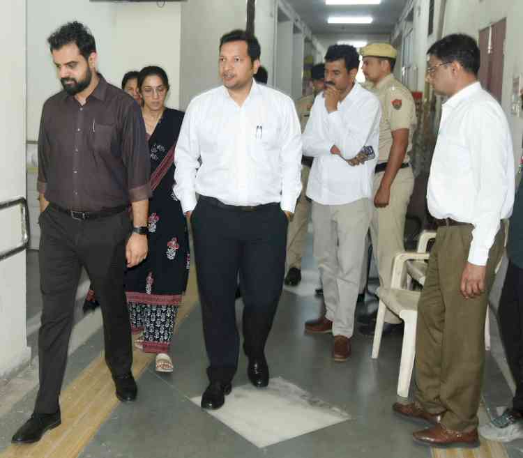 सांपला नगर पालिका चुनाव को लेकर सभी तैयारियां पूरीः डीसी सचिन गुप्ता