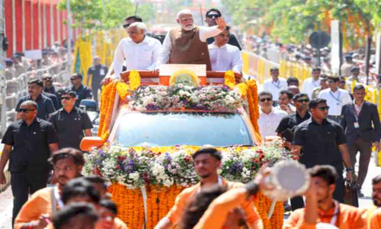 Vadodara turns saffron as massive crowd gathers for PM Modi’s grand road show ​