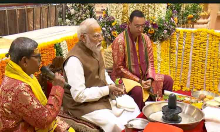 PM Modi participates in Somnath ceremonies, massive turnout for 'Amrut Mahotsav'