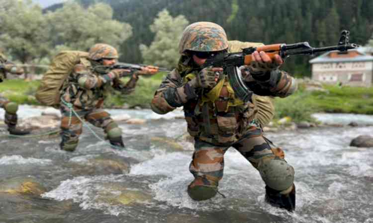 J&K: Army foils infiltration bid on LoC, terrorist killed