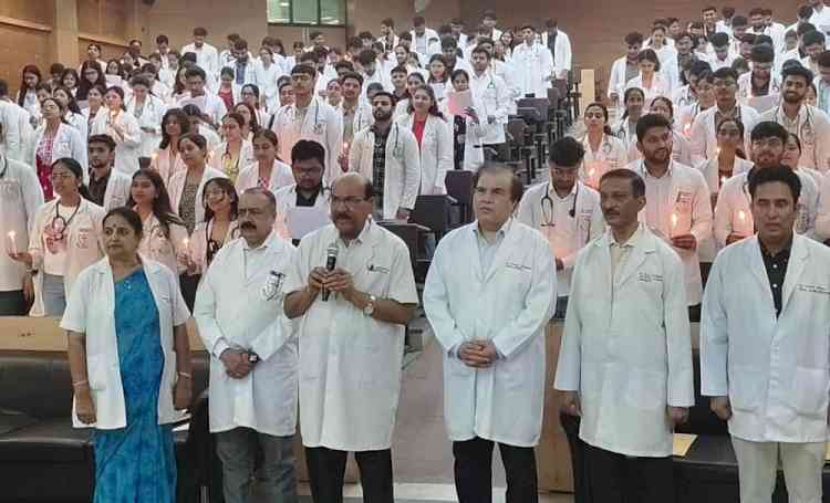 Interns at PGIMS Take the Hippocratic Oath; Dr. Deepanshi Tops the 2021 MBBS Batch