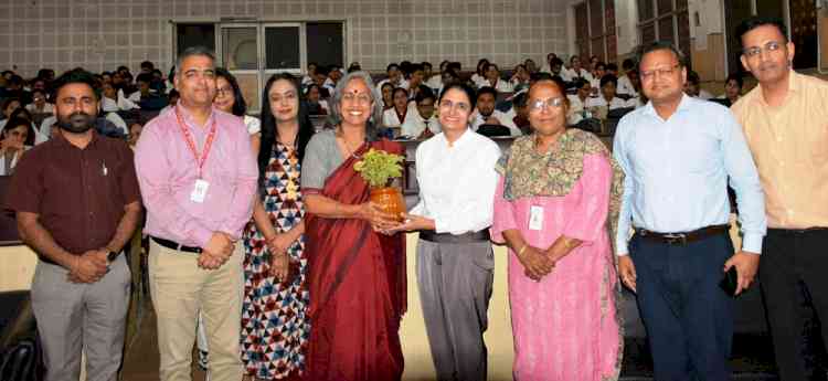 पॉश एक्ट और मेंटल हेल्थ पर पीजीआईडीएस में विशेष व्याख्यान आयोजित