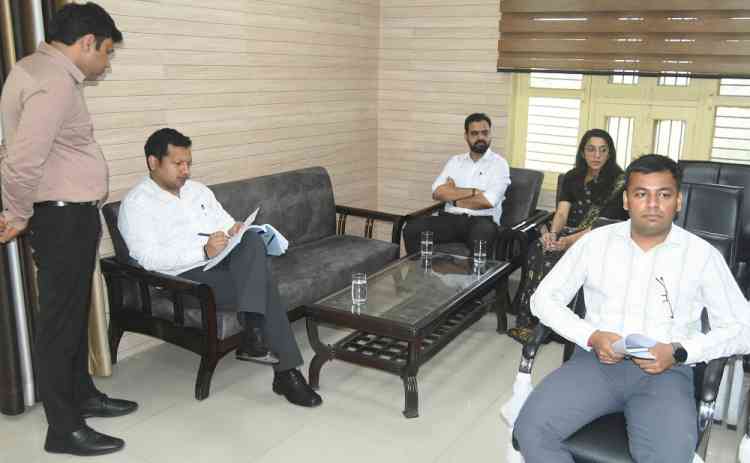 भाजपा प्रत्याशी प्रवीन के सिर सजा सांपला नगर पालिका के चेयरमैन का ताज