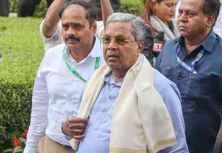 Karnataka CM Siddaramaiah criticise Centre over fuel price hike​