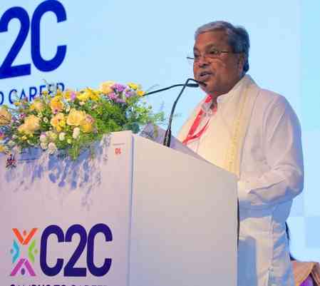 Karnataka CM Siddaramaiah slams Centre over fuel price hike, demands rollback