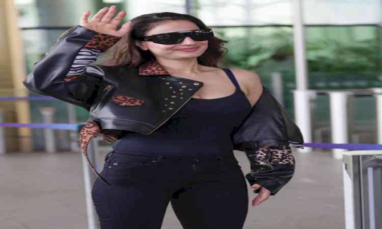 Ameesha Patel stands by her statement on the PR game of  younger actresses: Sabhi number one...