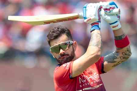 'He remained the same despite two ducks': Tim David hails Kohli's consistency