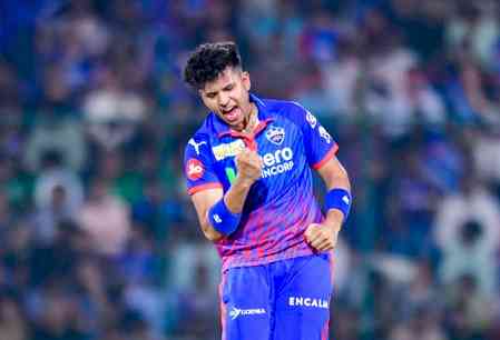 IPL 2026: Starc’s four-fer leads DC’s fightback, keeps RR to 193/8 despite fifties from Jurel, Parag