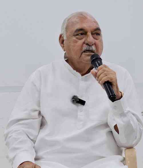 हरियाणा में चल रही अपराध, महंगाई, बेरोजगारी, पेपर लीक और घोटालों की सरकार: पूर्व सीएम हुड्डा